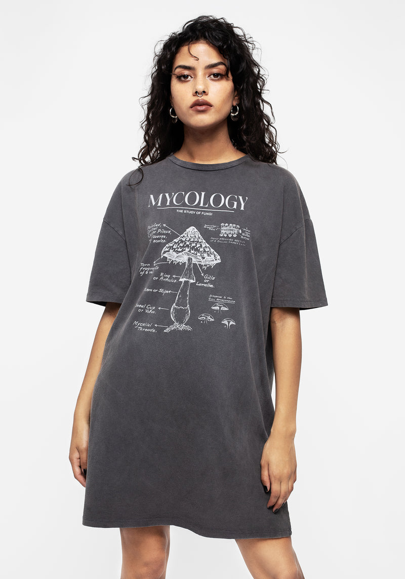 Mycology Grafik Druck T-Shirt Kleid