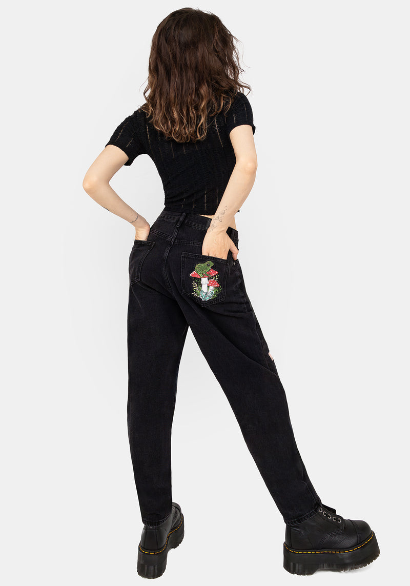 Swamplife Frog Embroidered Distressed Mom Jeans