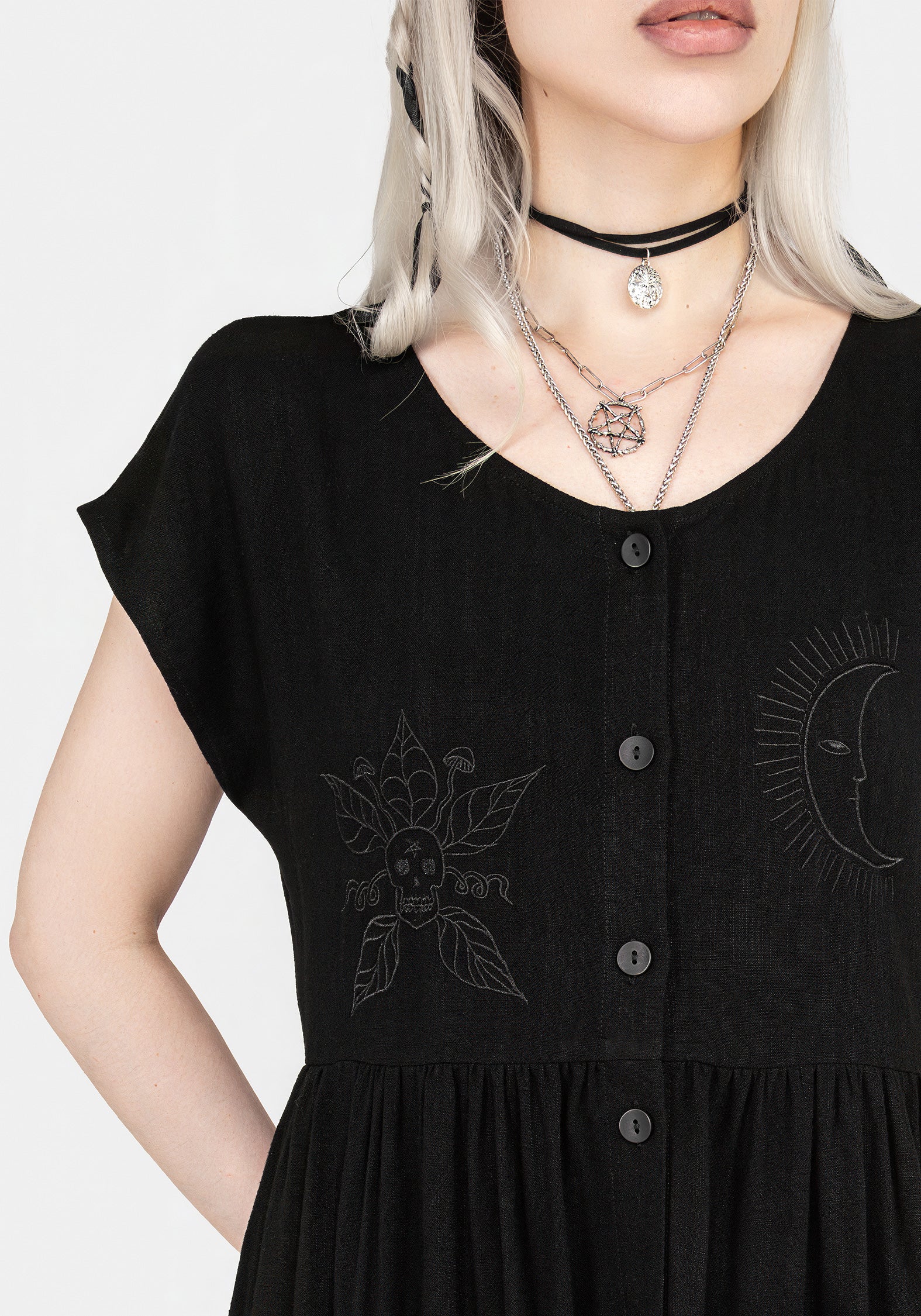 Scutellaria Embroidered Button Up Midi Dress – Disturbia