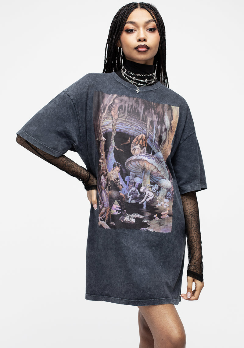 Frazetta The Secret People Short Sleeve Tee Dress