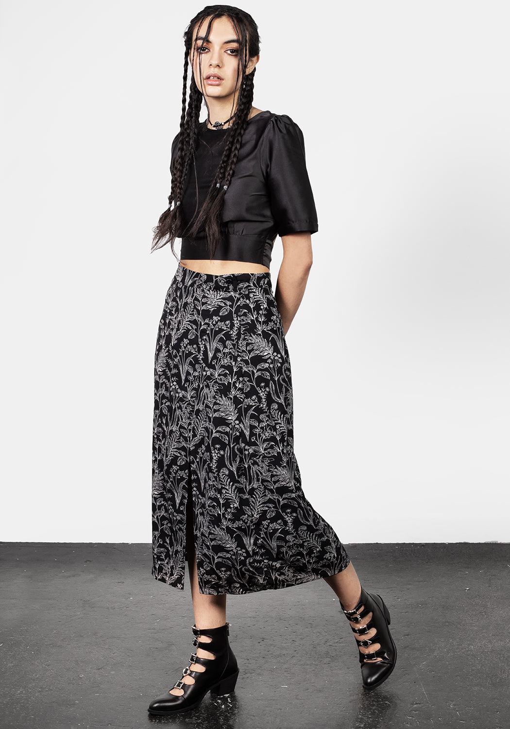 Siofra Mock Wrap Floral Print Skirt – Disturbia